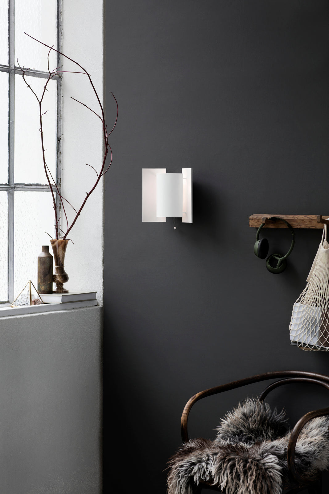 Butterfly wall lamp
