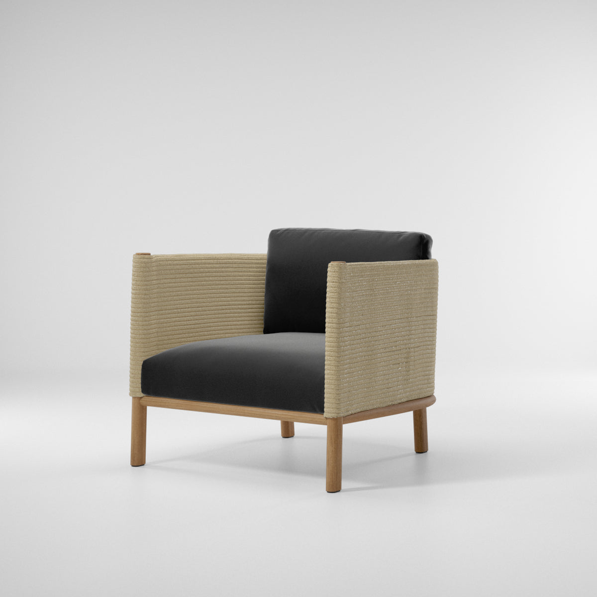 Giro Club Armchair