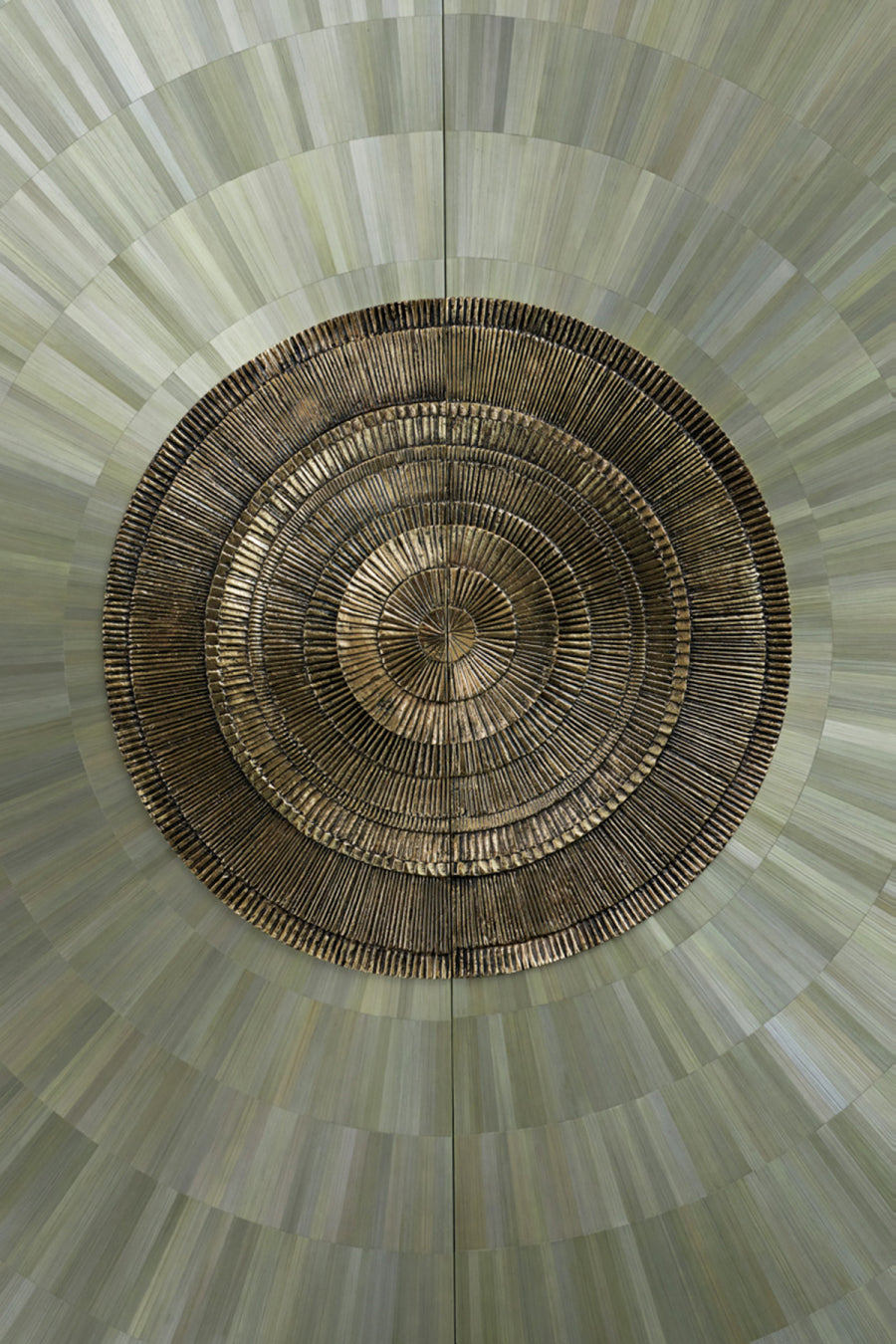 Amadeo Cabinet
Celadon Straw