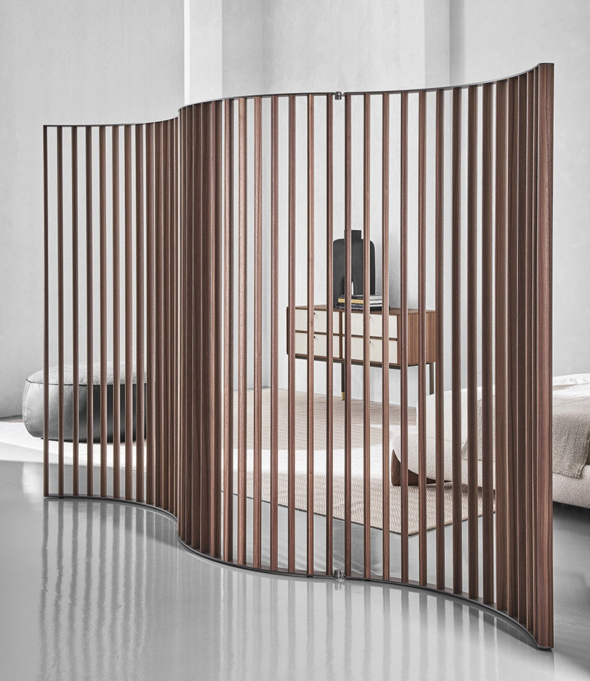 Gamen Room Divider