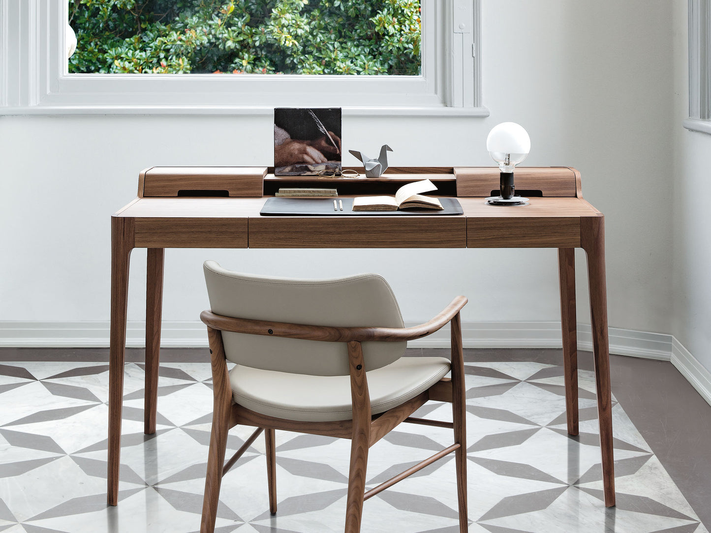 Saffo Desk